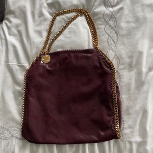 STELLA MCCARTNEY HANDBAG WITH ROSE GOLD HANDLES. NEVER BEEN WORN!